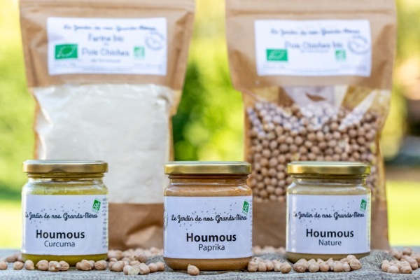 Pois chiches de Venasque, Farine de pois chiches de venasque, houmous de pois chiches de venasque, des produits 100% bio qui sont servis à Plein Air - Restaurant Paysan à Venasque